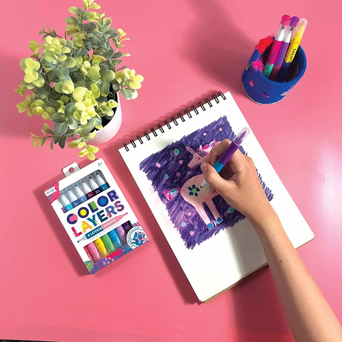 Packaging of &#39;Colour Layers Double-Ended Layering Markers - Set of 8 / 16 Colours&#39; showing multiple colorful markers and the text indicating the quantity and age suitability.