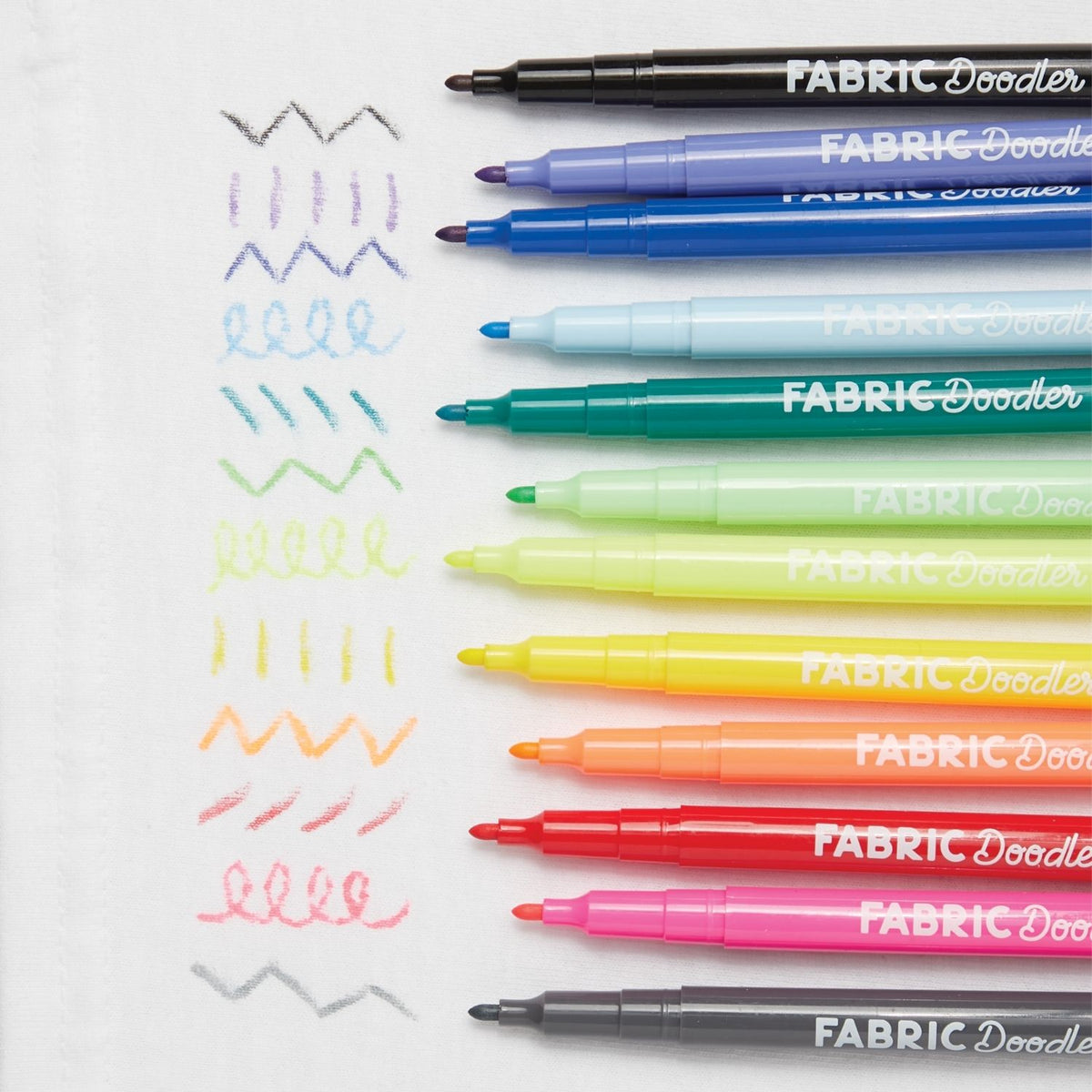 Fabric Doodlers Markers - Set of 12